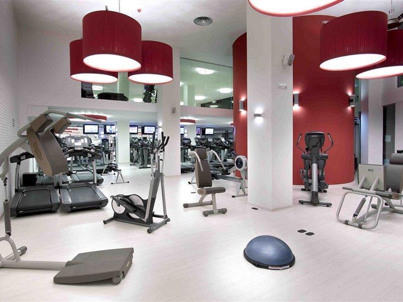 ברצלונה Castro Exclusive Residences Spa Sagrada Familia מראה חיצוני תמונה
