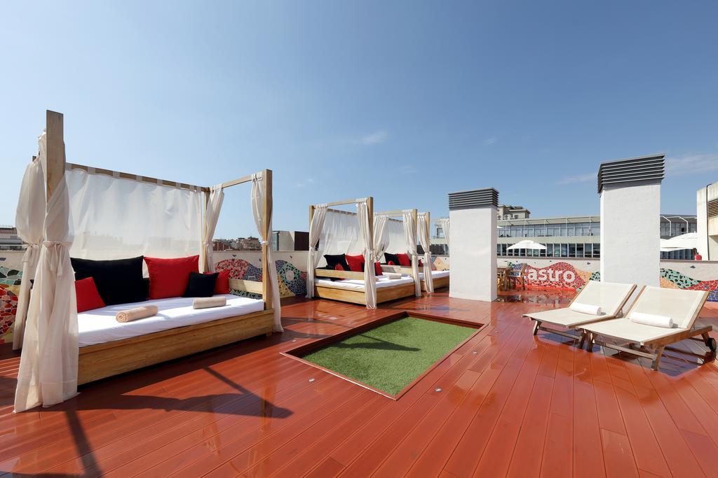 ברצלונה Castro Exclusive Residences Spa Sagrada Familia מראה חיצוני תמונה
